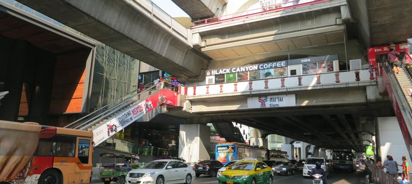 Bangkok: a Modern and Vibrant City
