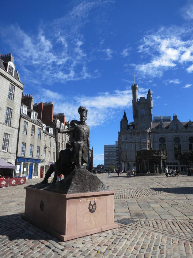 Union Street Statue